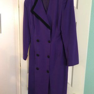 Women's dress 100% wool lined, smoke free